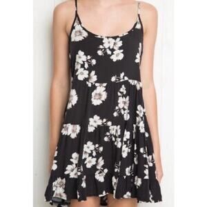 Brandy Melville Mini Sundress OS Floral Beach Boardwalk Travel Vacation Street